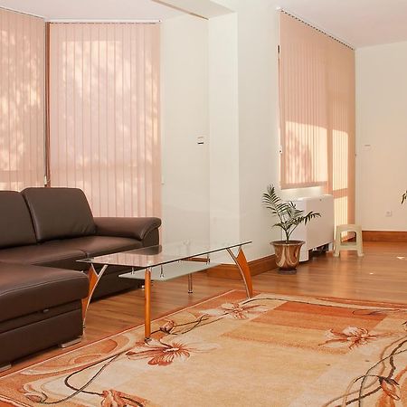 Guest House London Velingrado Exterior foto