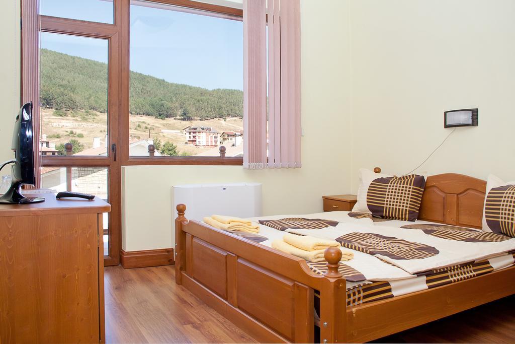 Guest House London Velingrado Habitación foto