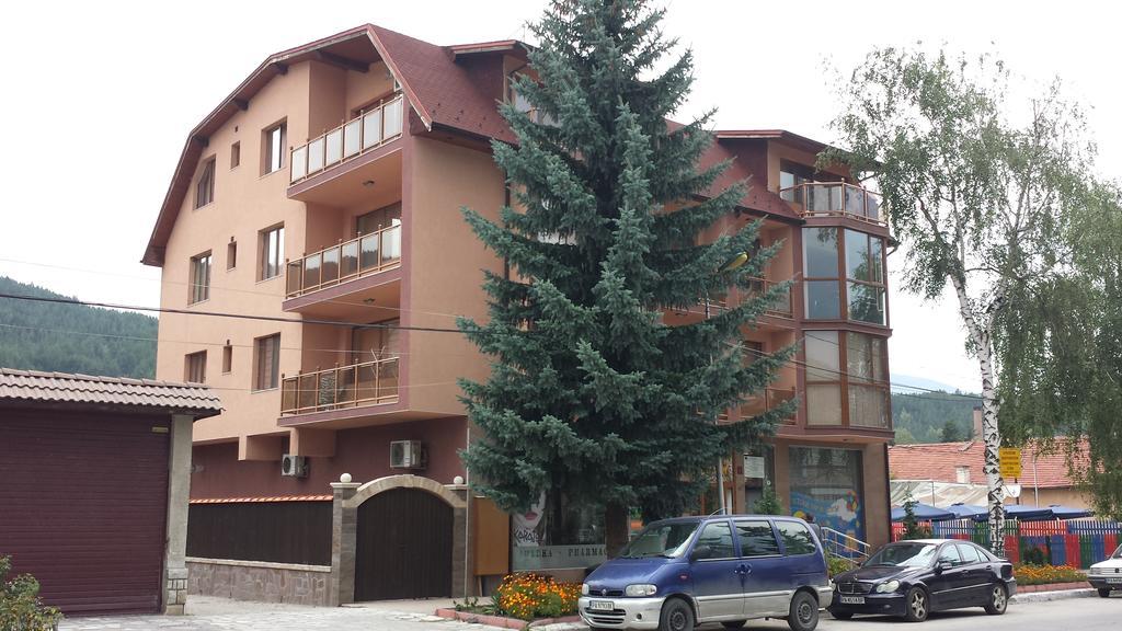 Guest House London Velingrado Exterior foto