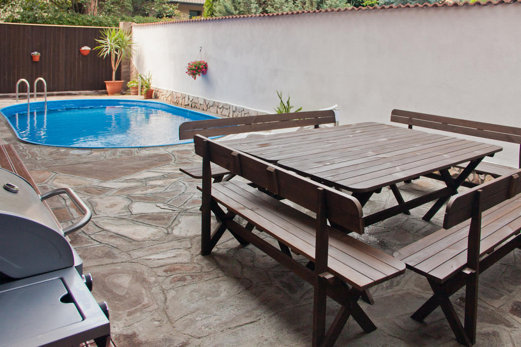 Guest House London Velingrado Exterior foto